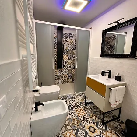 Appartamento Ca Foscari Pop Naviglio ,2 2 Bagni Milano