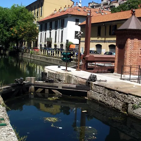 아파트 Ca Foscari Pop Naviglio ,2 2 Bagni *